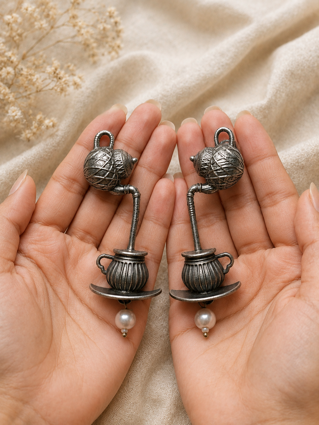 Vintage Kettle Pearl Earrings