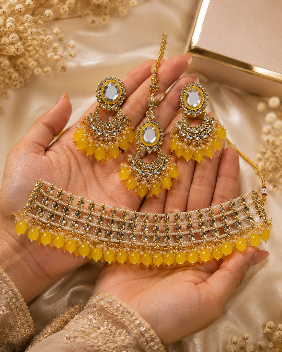 Regal Yellow Choker Set