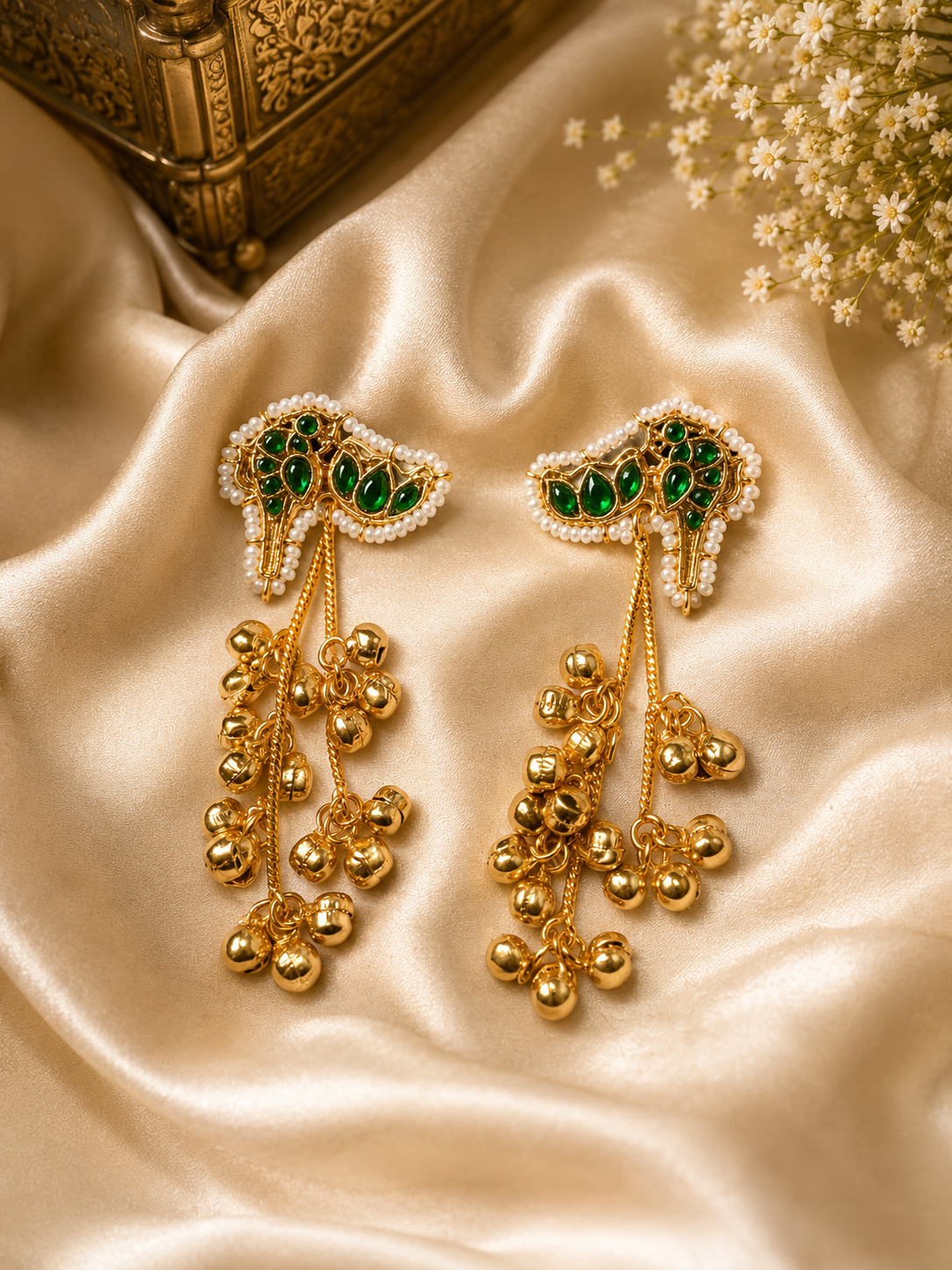 Emerald Noor Danglers